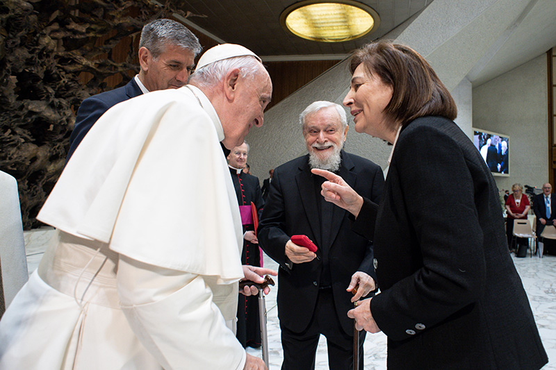Camino Neocatecumenal audiencia con el Papa Francisco envío familias en misión