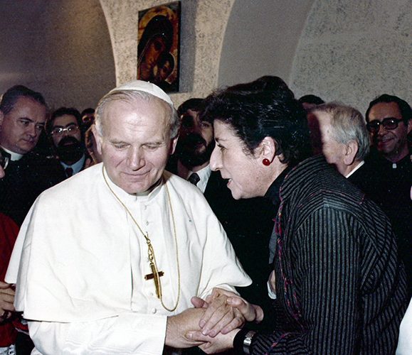 Interventi tijekom otvaranja kauze za proglašenje blaženom Carmen Hernández