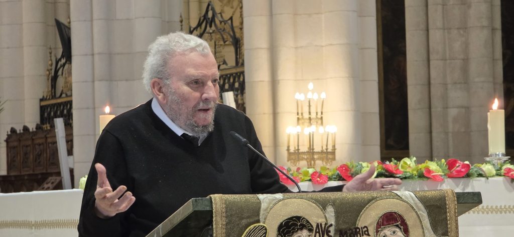 Camino Neocatecumenal Celebración de la Eucaristía por el 60 Aniversario del inicio del Camino en Madrid. Kiko Argüello