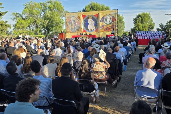 Cause de béatification et canonisation de la Servante de Dieu Carmen Hernández